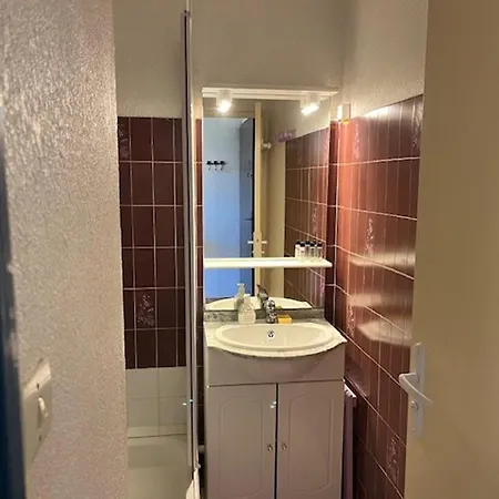 Cap D'agde, 2 Pieces, 4 Personnes - Fr-1-749-66 Apartamento Agde